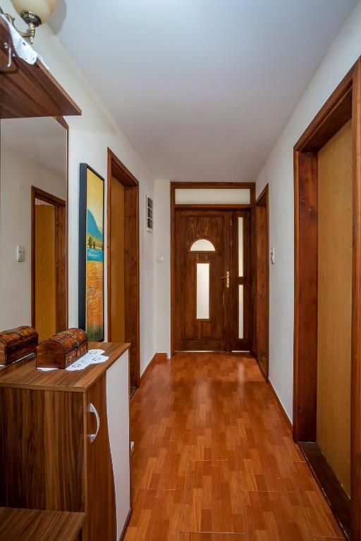 Apartments Ratkovic Tivat Ngoại thất bức ảnh